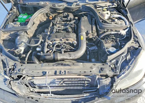 2012 Mercedes-Benz C 250 from USA, damaged, VIN WDDGF4HB0CR199454